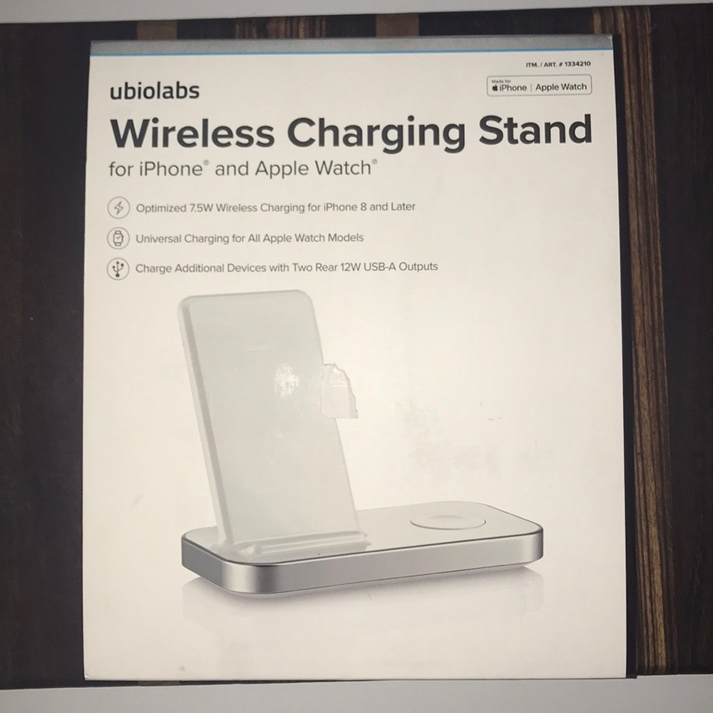 iPhone and Apple Watch charging station